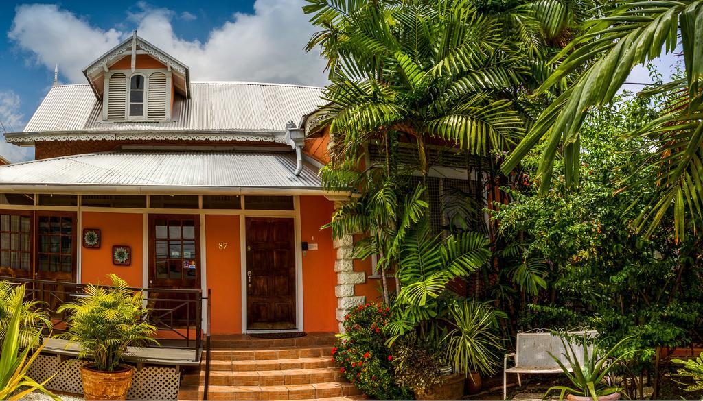 Inn At 87 Port of Spain Exterior foto