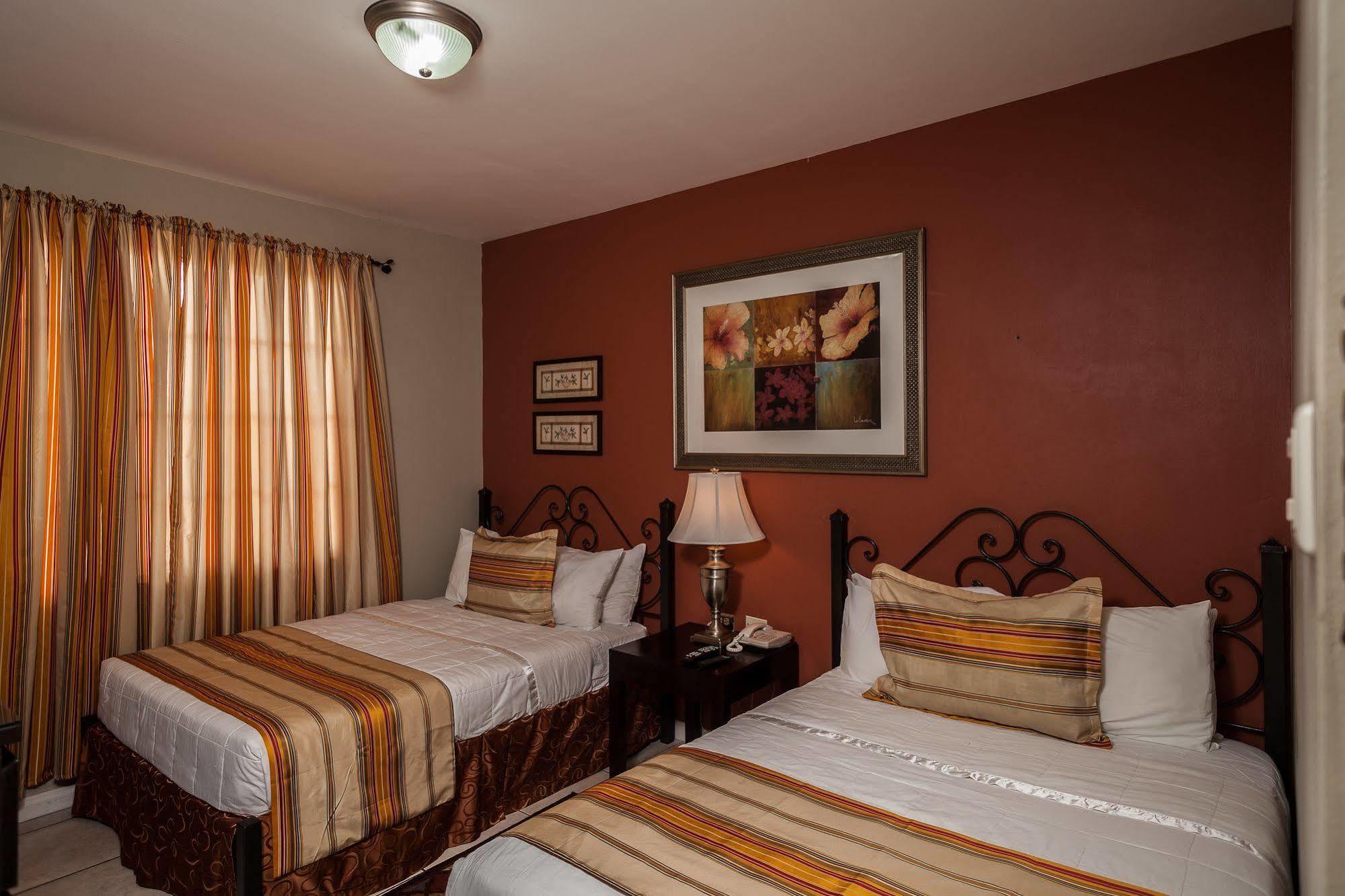 Inn At 87 Port of Spain Exterior foto